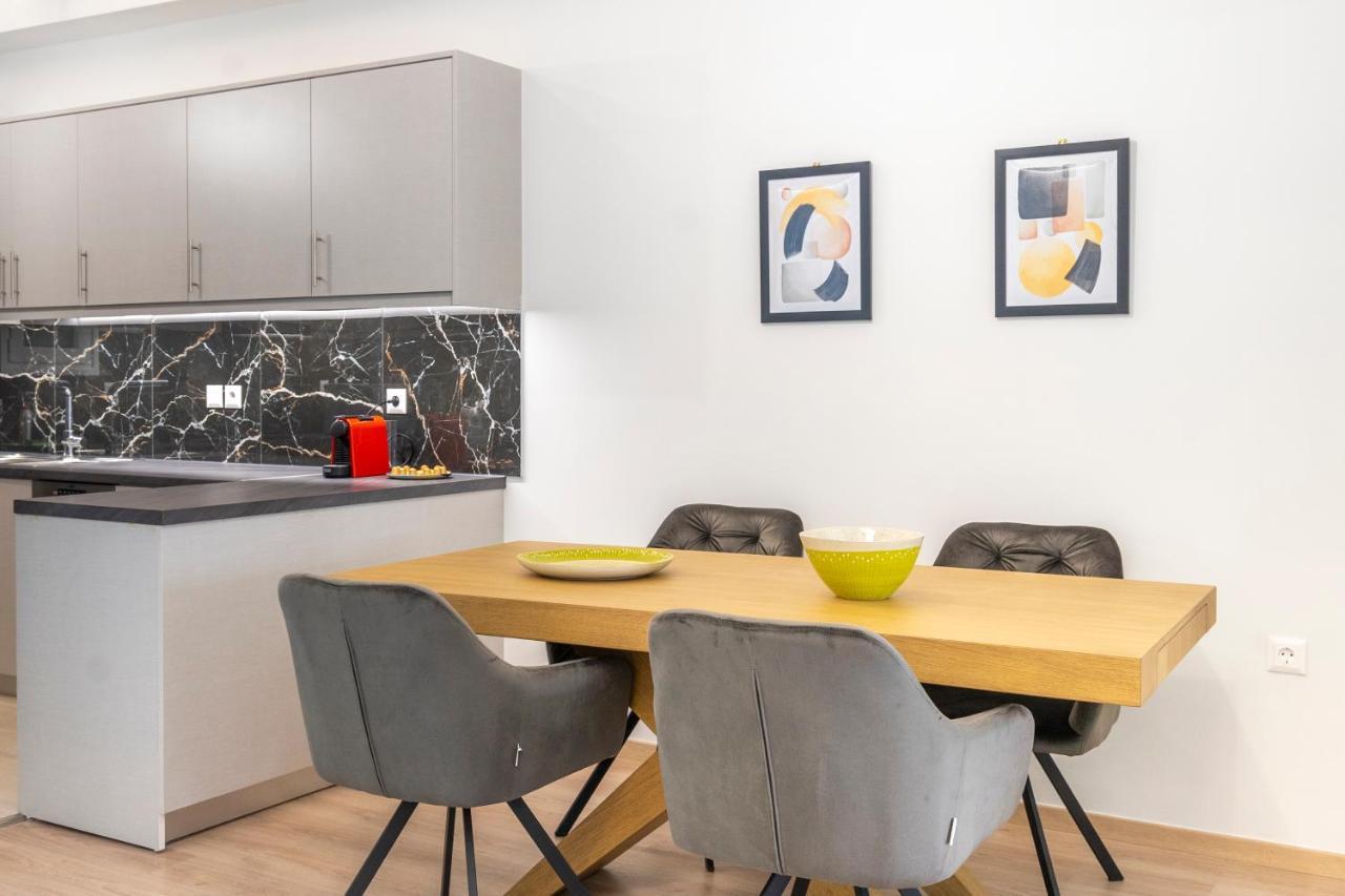 2 Bedroom Condo With Dream Balcony เอเธนส์ ภายนอก รูปภาพ