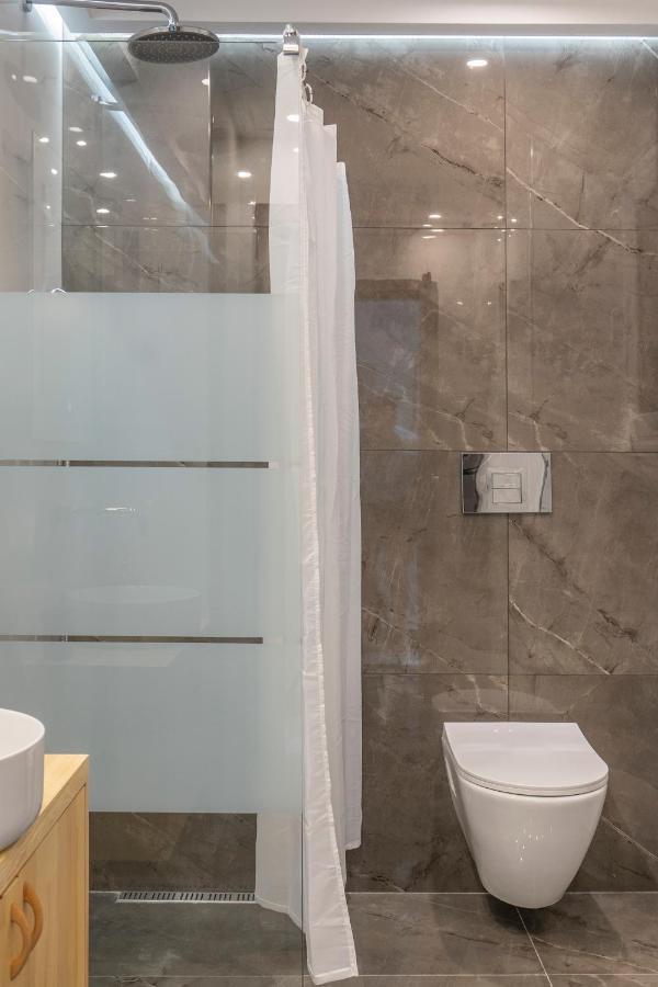 2 Bedroom Condo With Dream Balcony เอเธนส์ ภายนอก รูปภาพ